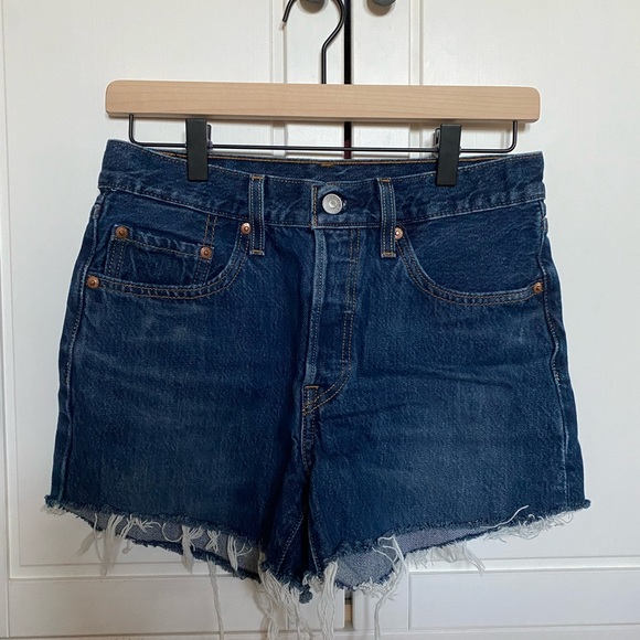 501 Short - Picture 2 of 8